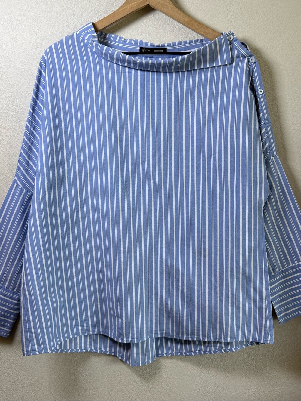 Gibson Asymmetrical Collar Blue White Stripe Top Cotton Blend Pullover Shirt LG - Picture 4 of 14